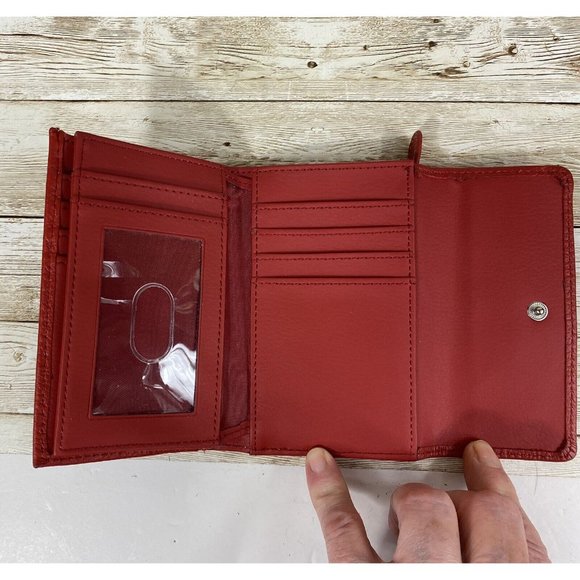 Vintage Genuine Leather Card Wallet ID Bi-Fold Lipstick Red Pebble Snap Closure - Picture 6 of 11